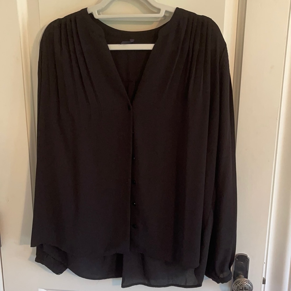 NYDJ black pleated top